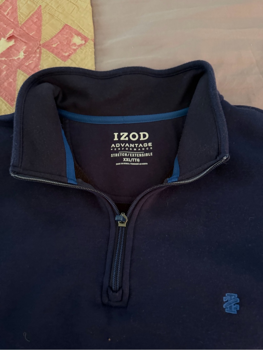 Izod Men’s Navy Quarter-Zip Performance Pullover